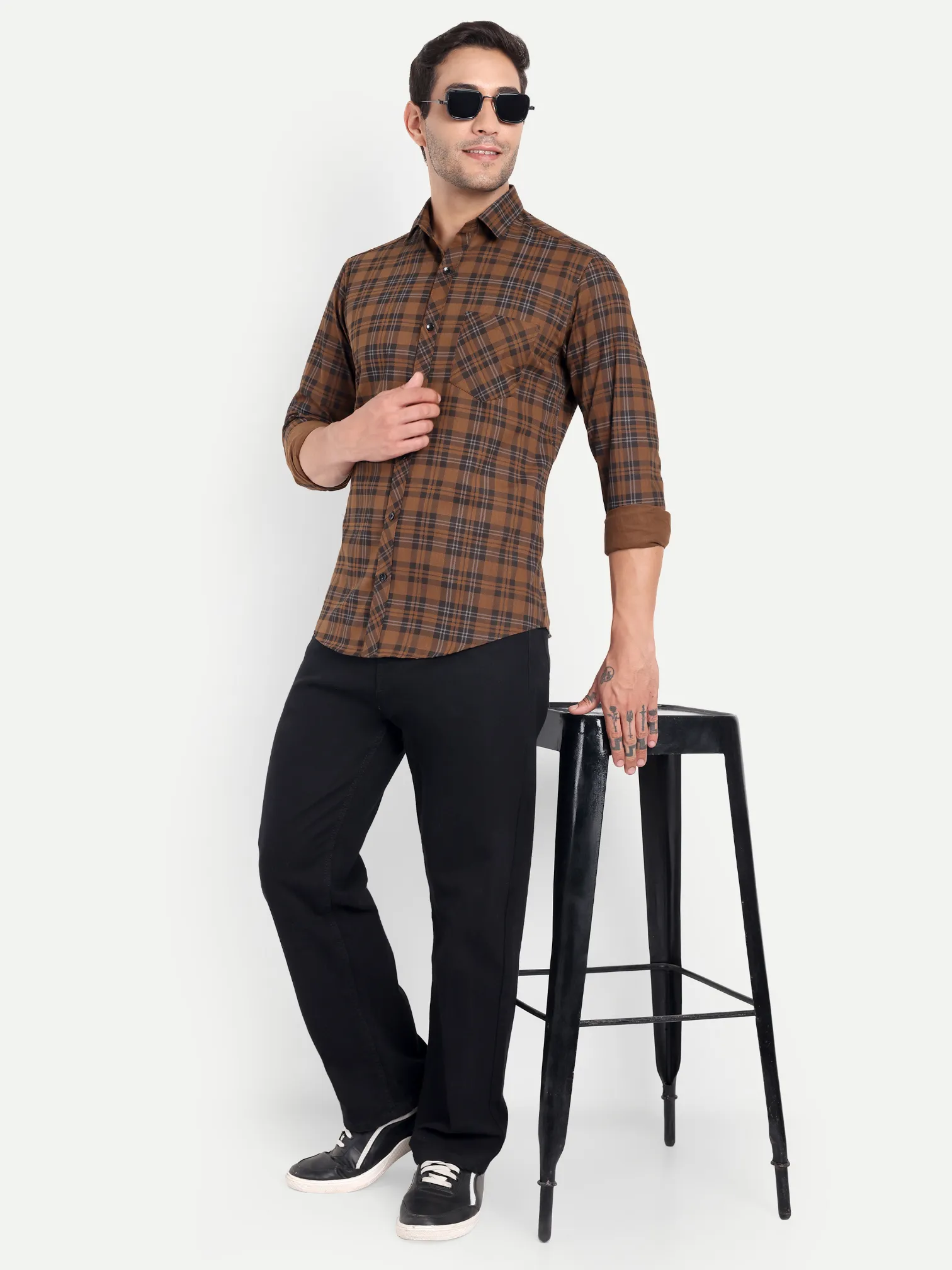 ecomm male shoot